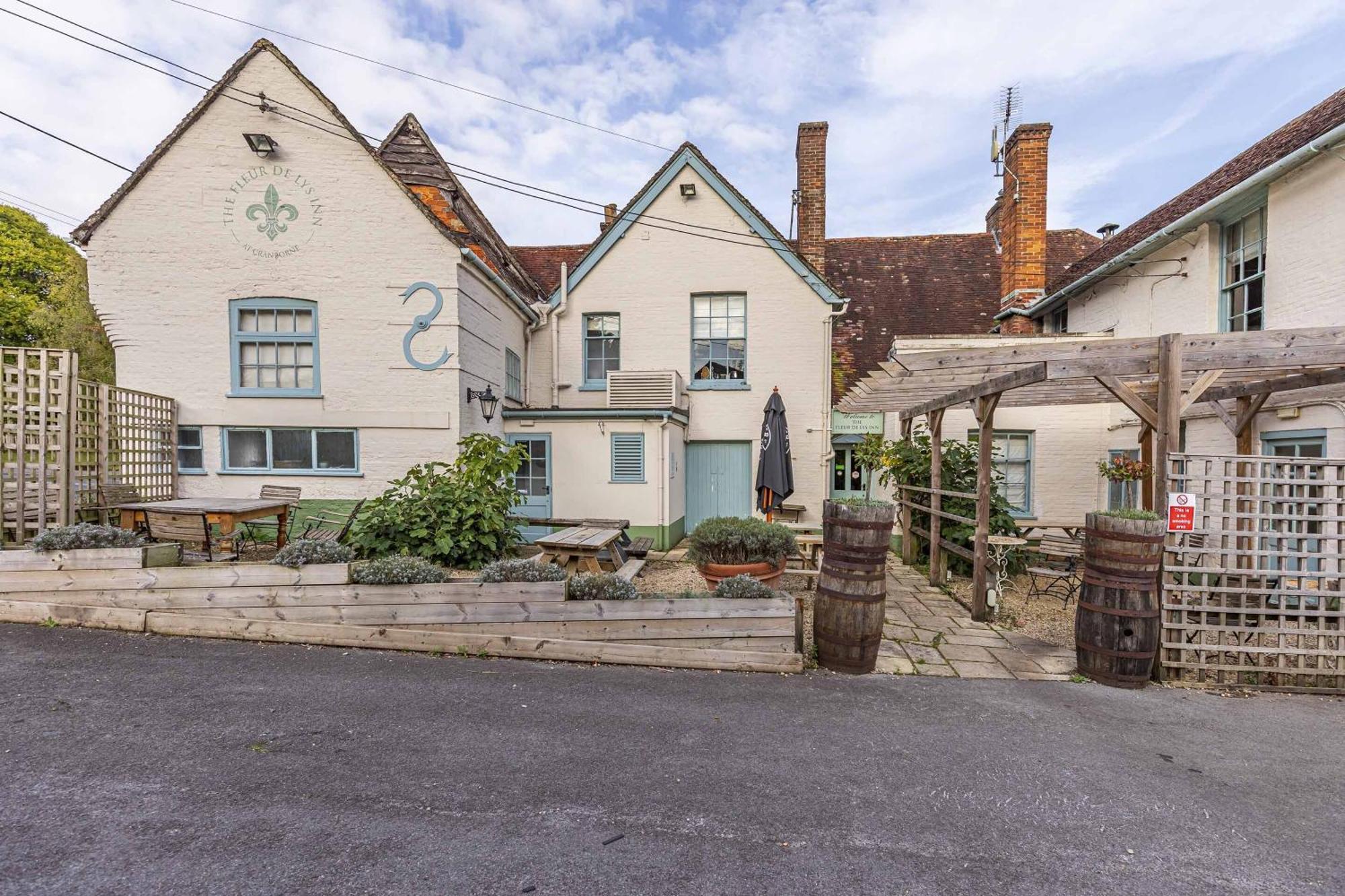 Hotel The Fleur De Lys à Cranborne Extérieur photo